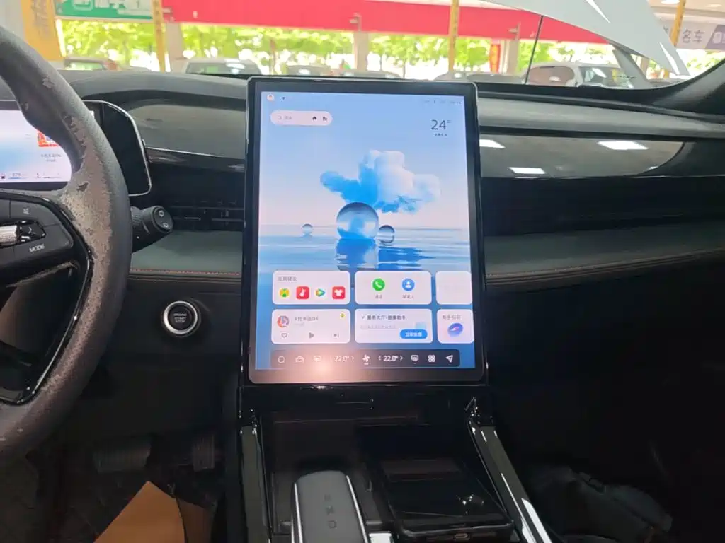 Geely Boyue — миниатюра 13