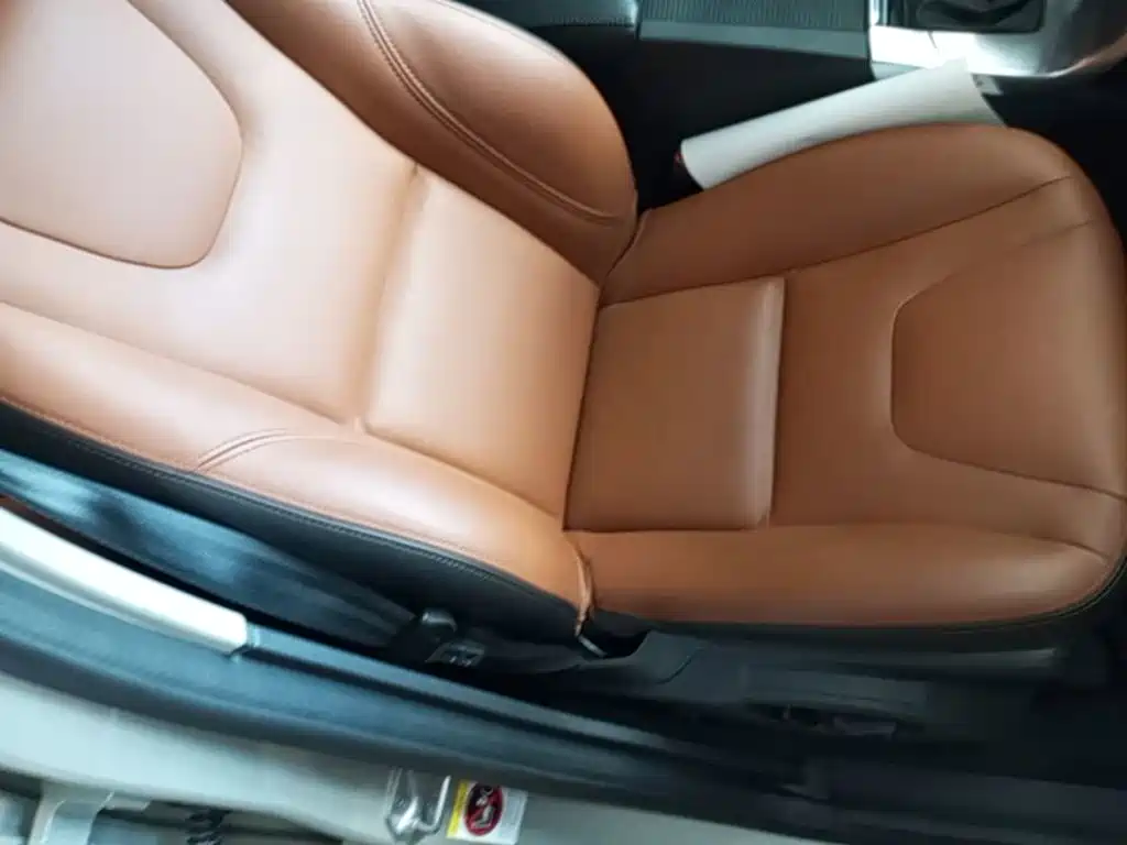 Volvo S60 — миниатюра 25