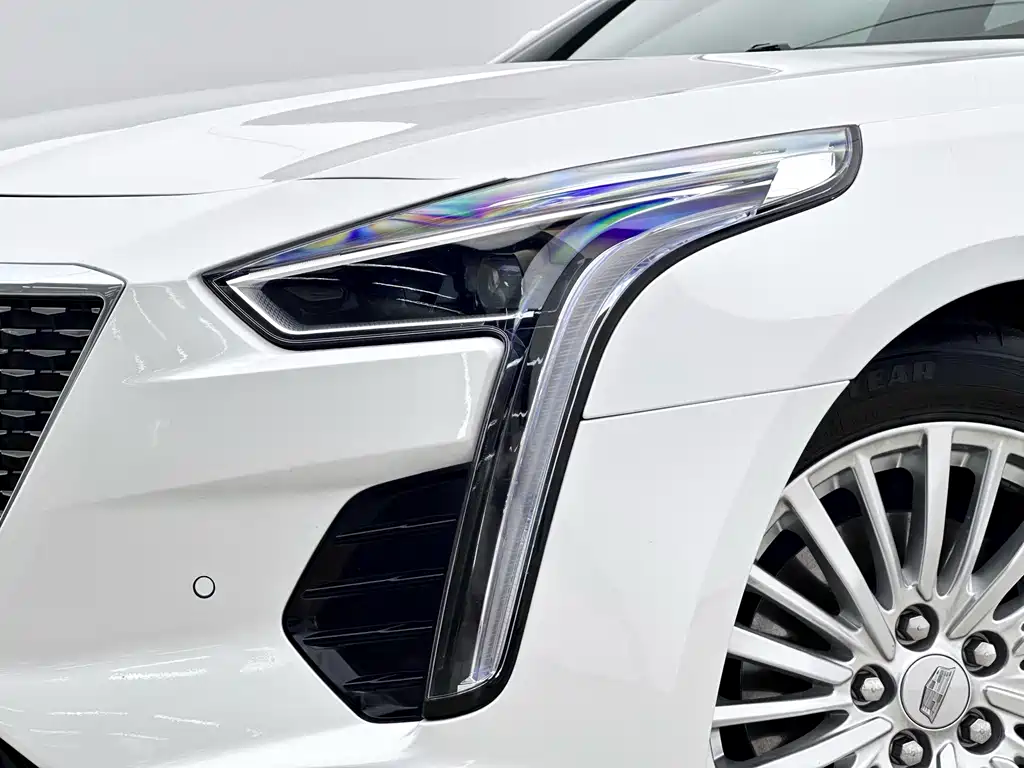 Cadillac CT6 — миниатюра 10
