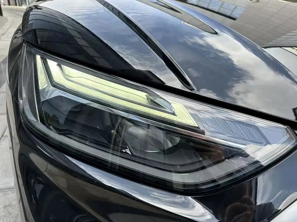 Audi Q5L — миниатюра 23