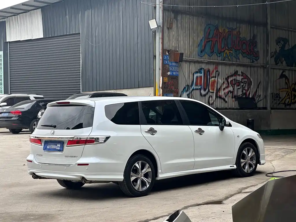Honda Odyssey — миниатюра 4