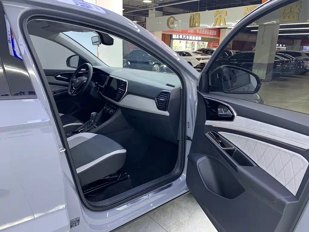 Jetta VS7 — миниатюра 16