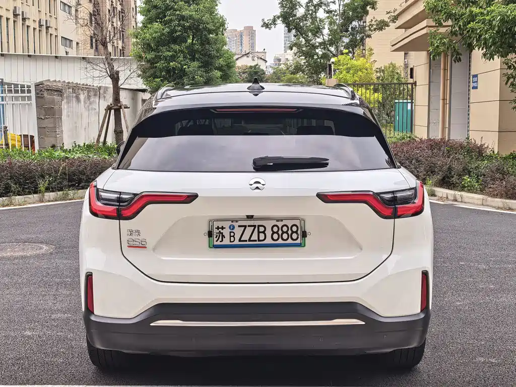 NIO ES6 — миниатюра 5