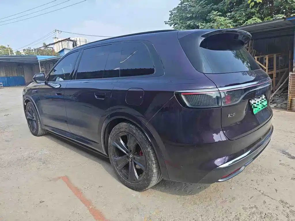AITO AITO M8 — миниатюра 8