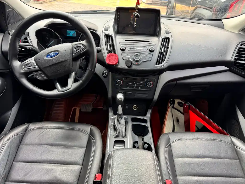 Ford Kuga — миниатюра 5