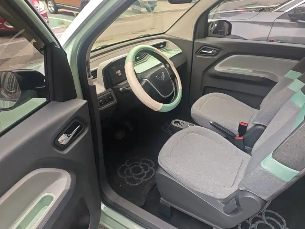 Wuling MINIEV — миниатюра 16