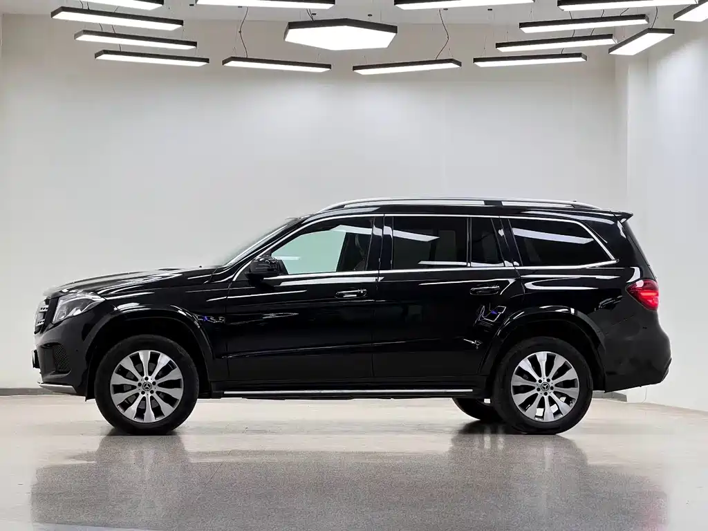Mercedes-Benz GLS — миниатюра 4