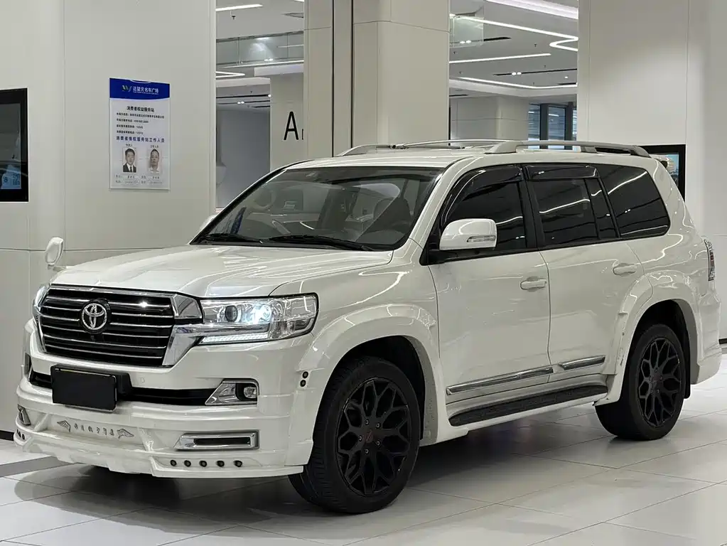 Toyota Land Cruiser 2016