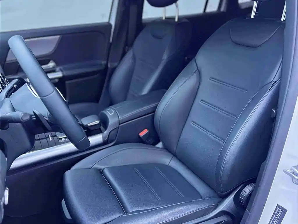Mercedes-Benz GLA 2022 — фото 4