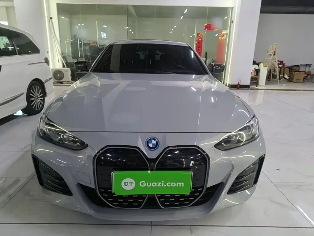 BMW i4 — миниатюра 3