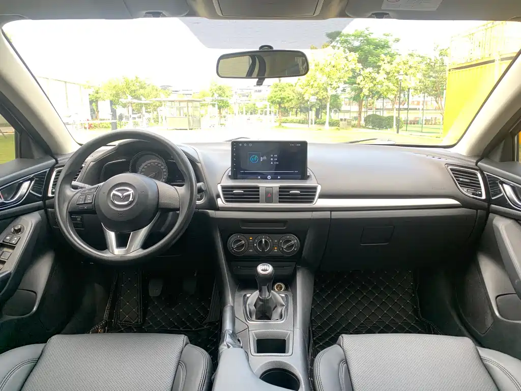 Mazda 3 Axela — миниатюра 6