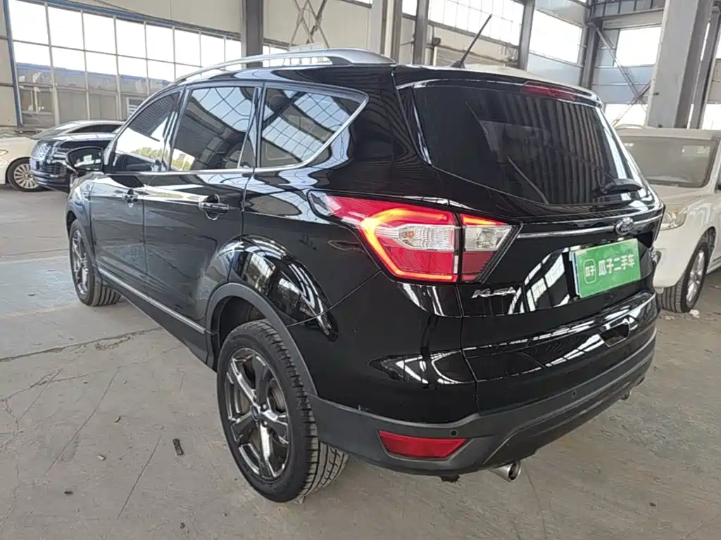 Ford Kuga — миниатюра 5