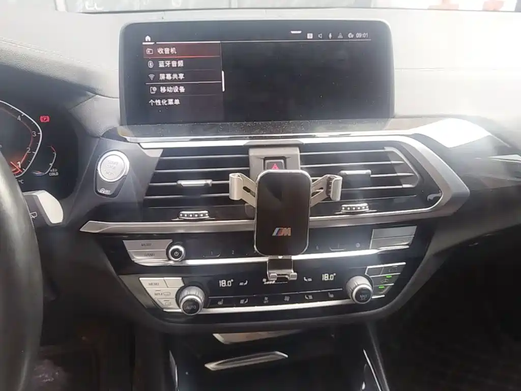 BMW X3 — миниатюра 13