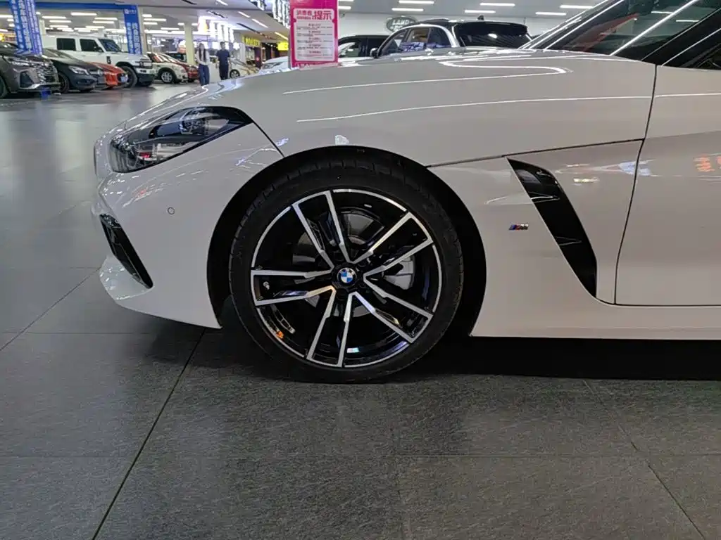 BMW Z4 — миниатюра 23