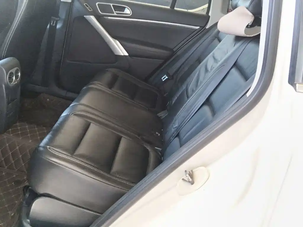 Volkswagen Tiguan — миниатюра 17