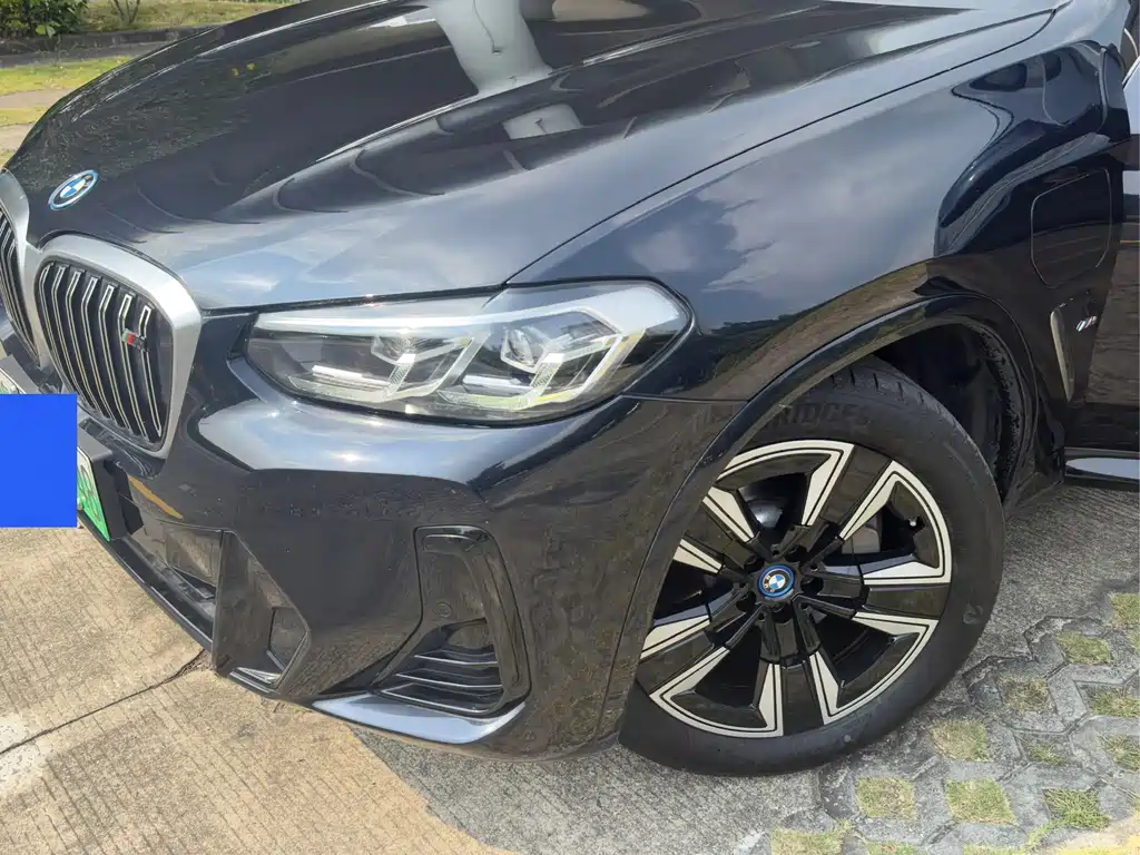 BMW iX3 — миниатюра 4