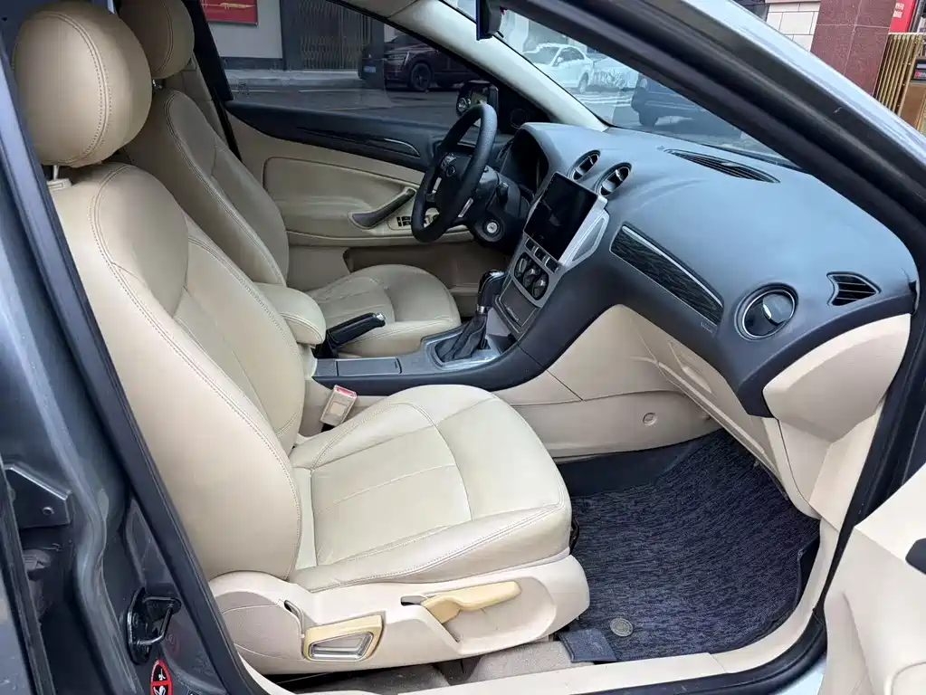 Ford Mondeo Zhisheng — миниатюра 9