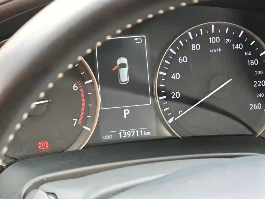 Lexus RX — миниатюра 5