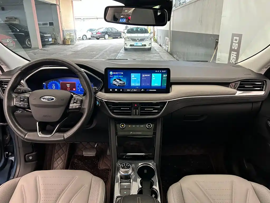 Ford Escape — миниатюра 8