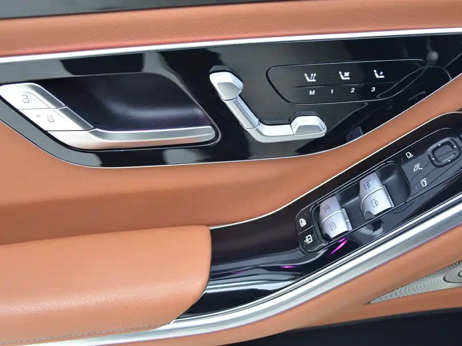 MERCEDES-BENZ S CLASS