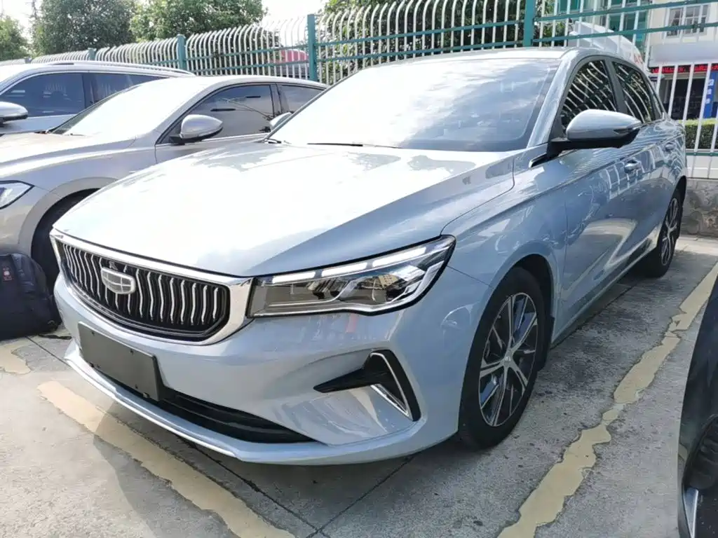 Geely Emgrand — миниатюра 2