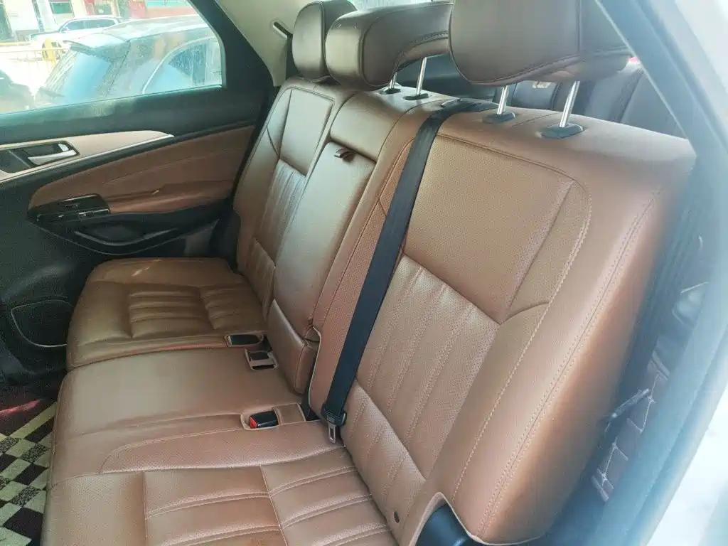 Changan CS95 — миниатюра 15