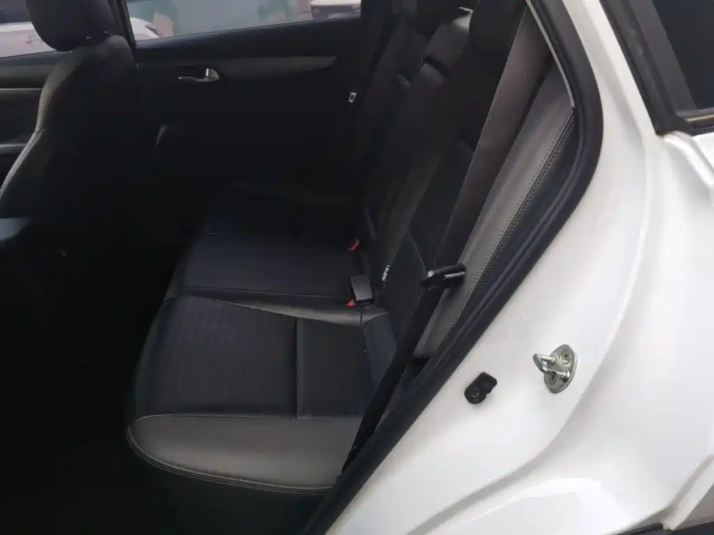 Kia Sportage — миниатюра 17