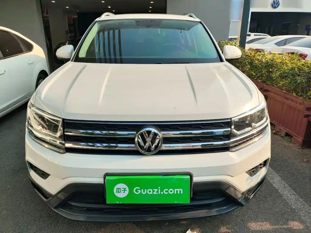 Volkswagen Tharu — миниатюра 3