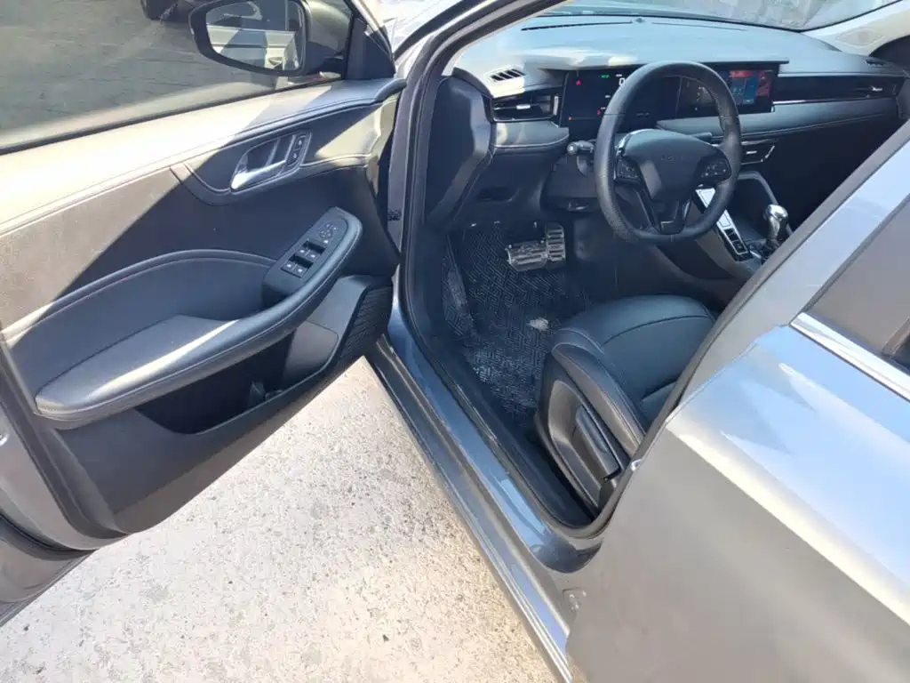 Roewe i5 — миниатюра 16