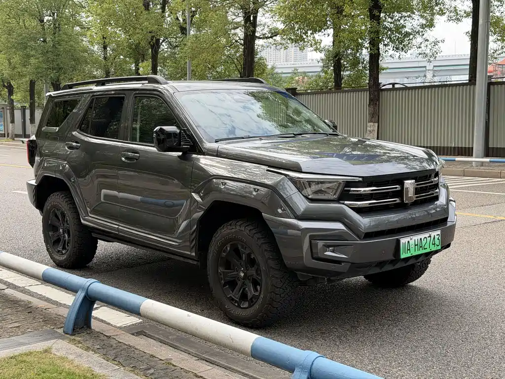 Tank Tank 400 New Energy — миниатюра 3