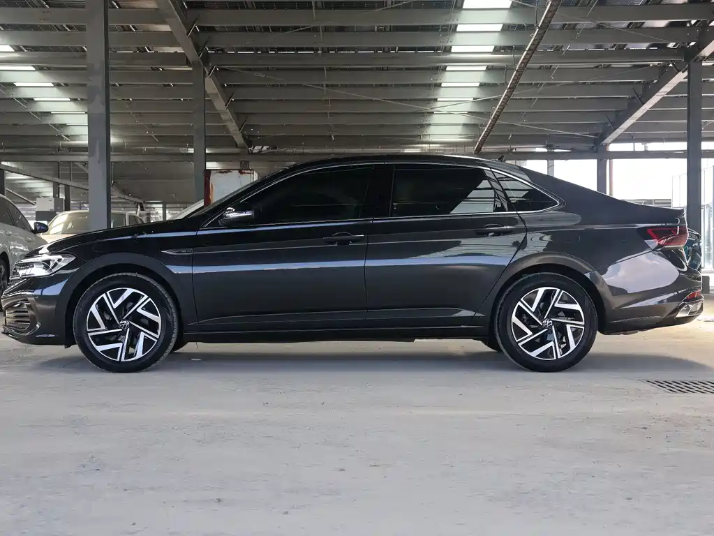 Volkswagen Sagitar — миниатюра 7