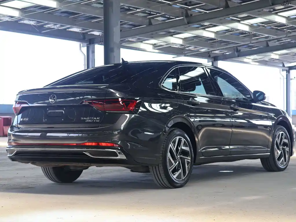 Volkswagen Sagitar — миниатюра 4