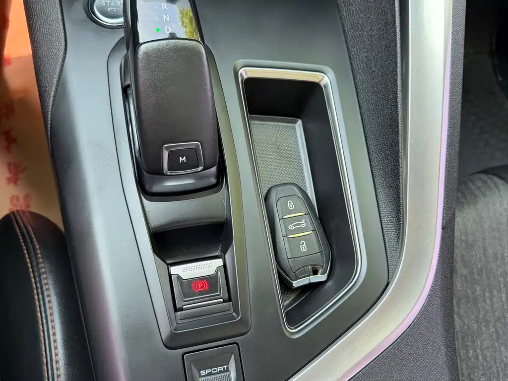 Peugeot 5008 — миниатюра 21