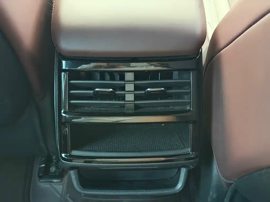 Geely Xingyue L — миниатюра 15