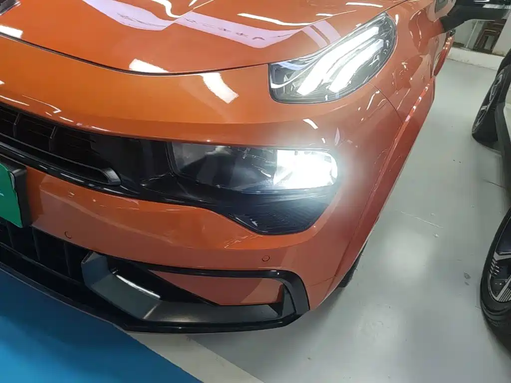 Lynk & Co 02 Hatchback — миниатюра 24