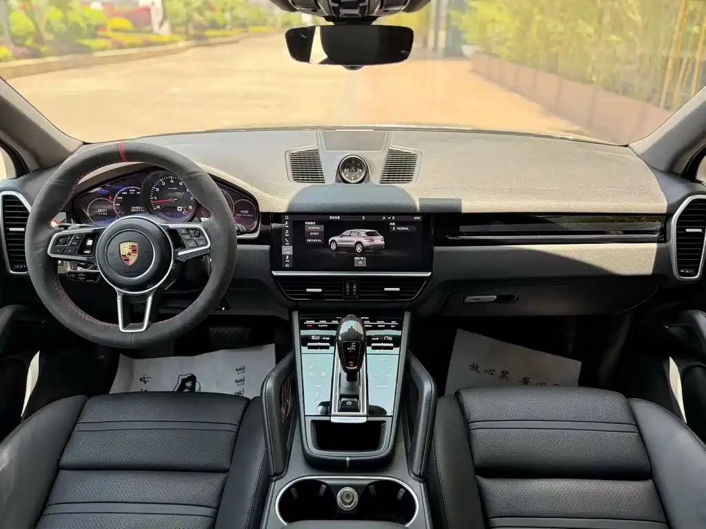 Porsche Cayenne 2019 Cayenne 3.0T