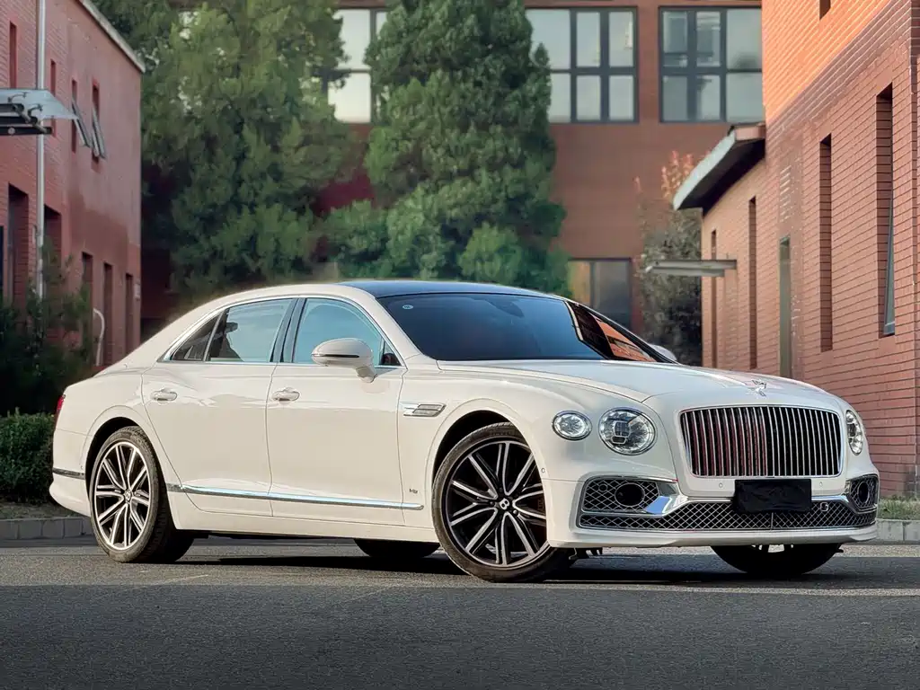 Bentley Flying Spur — миниатюра 3