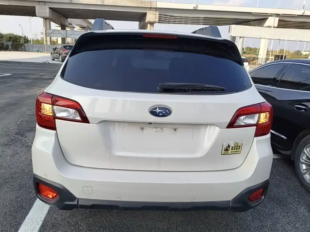 Subaru Outback — миниатюра 6
