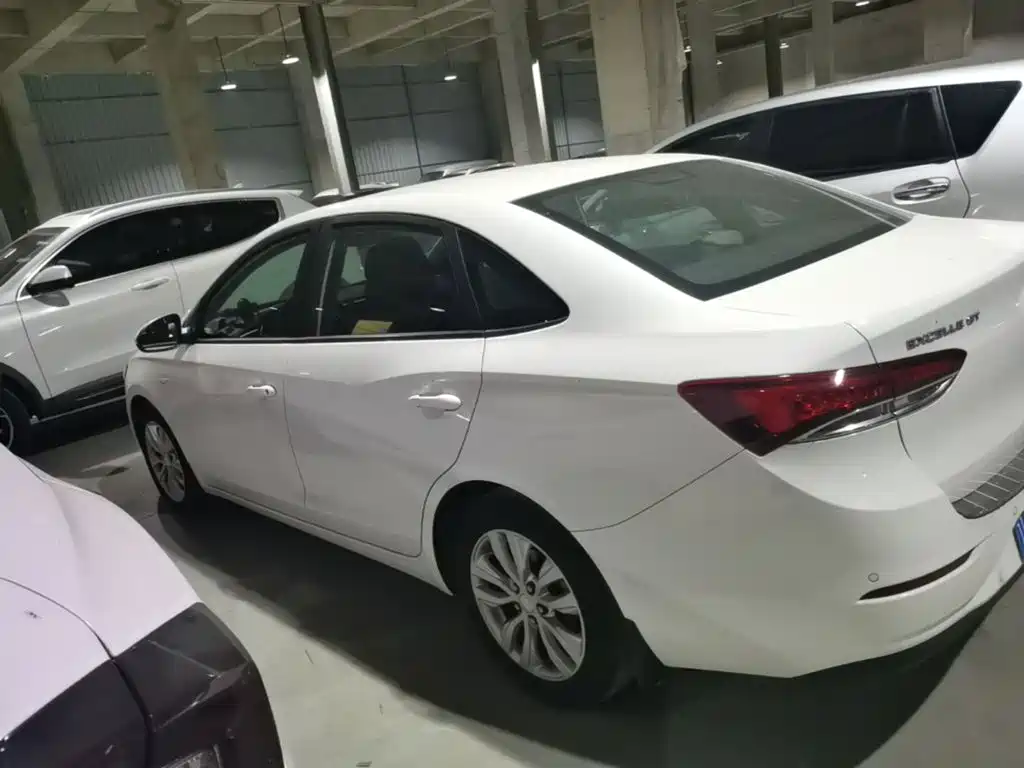 Buick Excelle — миниатюра 25