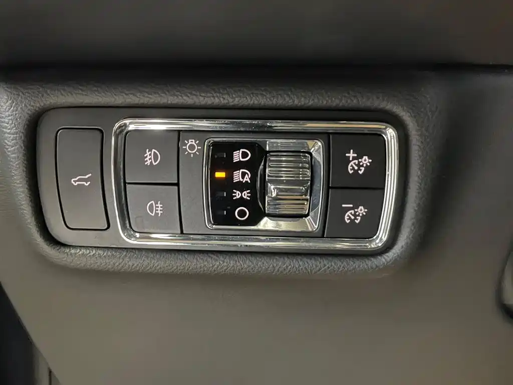 Lincoln Aviator — фотографии объявления, Фото 25