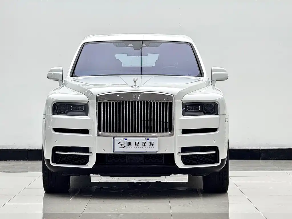 Rolls-Royce Cullinan 2018 мест