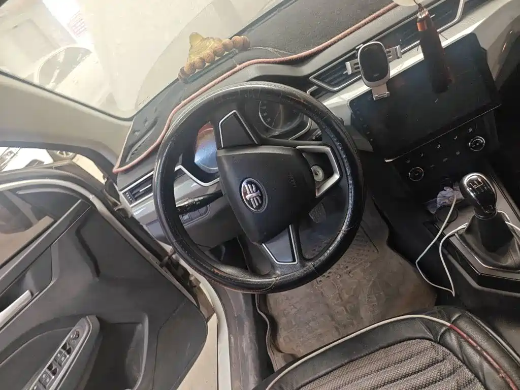 FAW Junpai A50 — миниатюра 11
