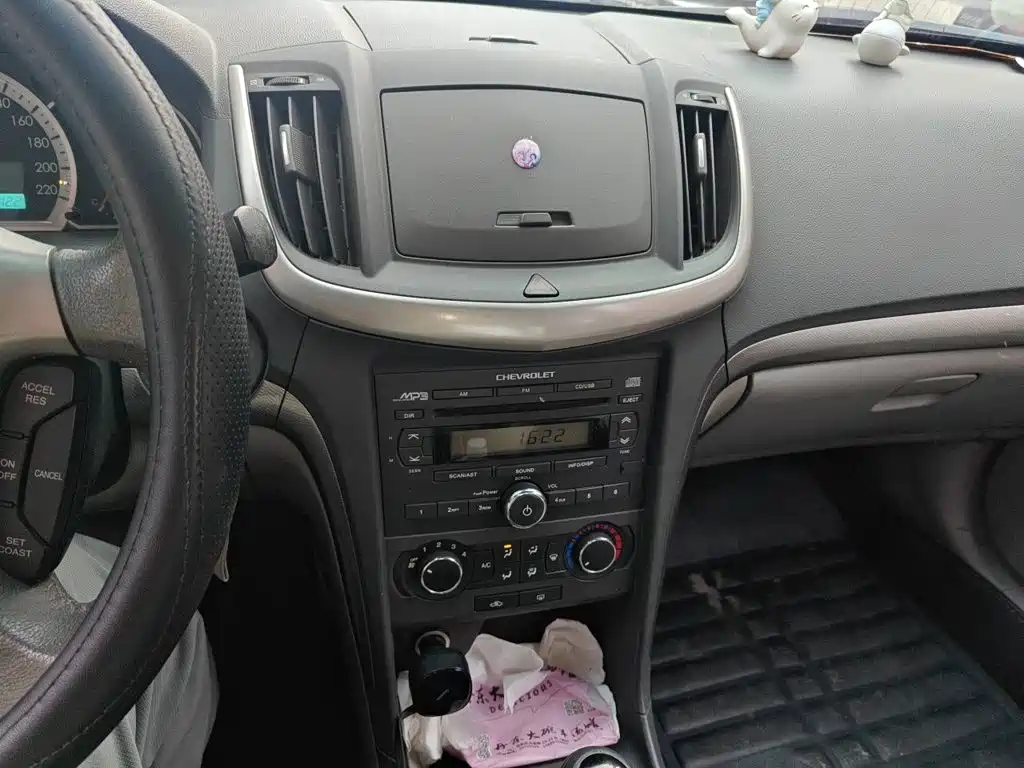 Chevrolet Epica — миниатюра 14