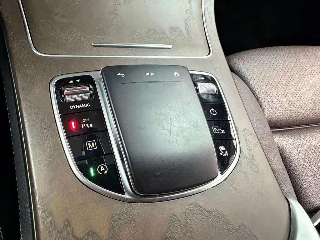 Mercedes-Benz GLC — миниатюра 18