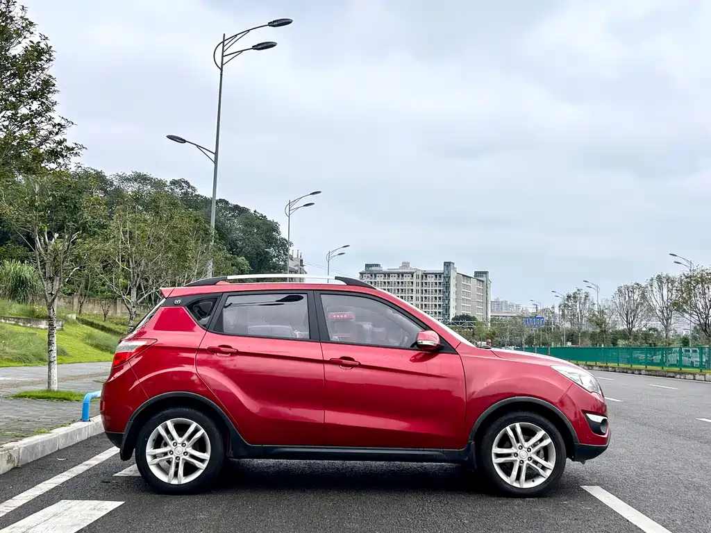 Changan CS35 — миниатюра 4