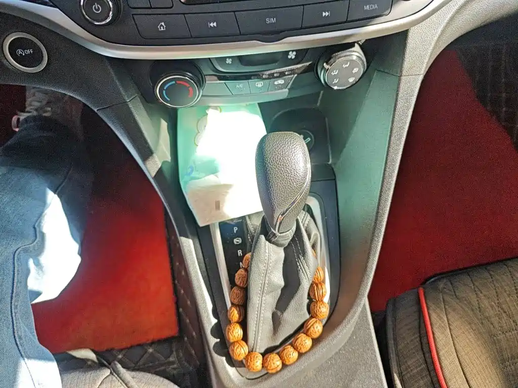 Buick Excelle — миниатюра 10
