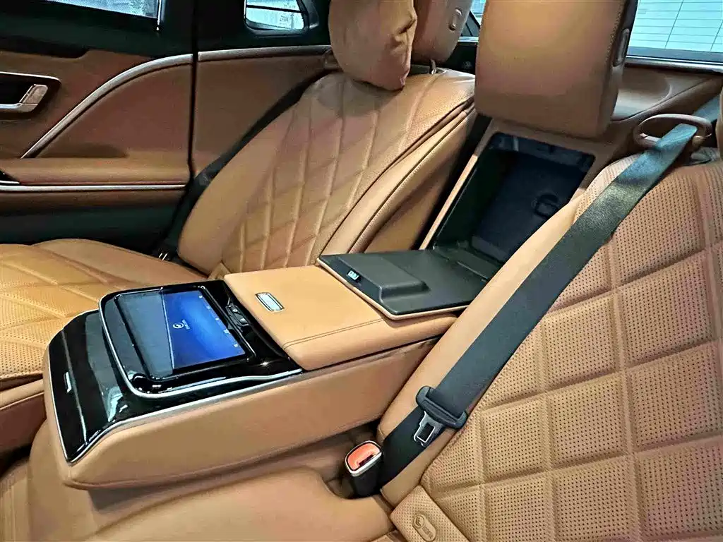 Mercedes-Benz S-Class — миниатюра 19