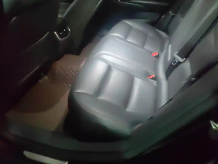 Cadillac XTS — миниатюра 11