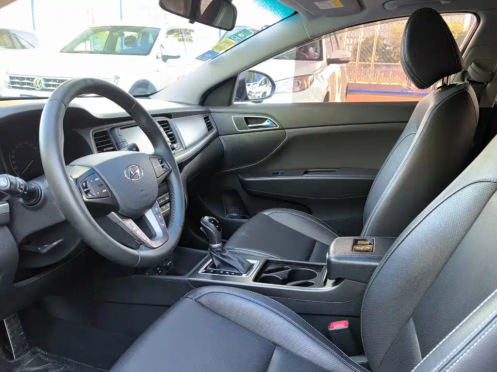 Hyundai Mistra — миниатюра 23