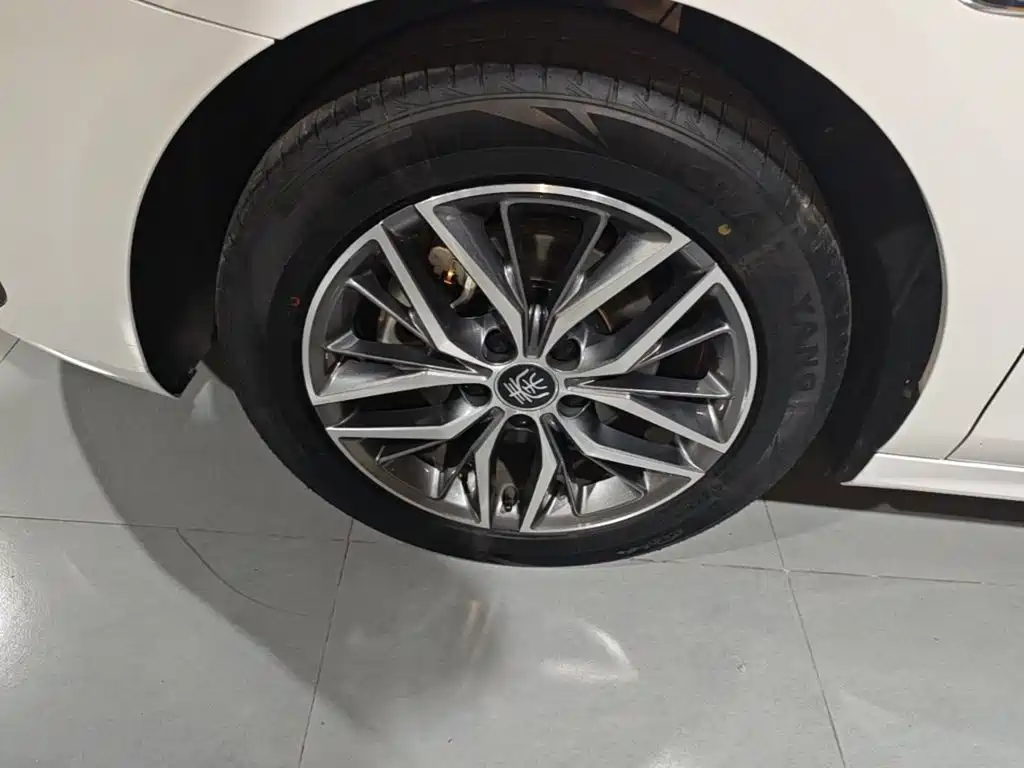 BYD Qin PLUS — миниатюра 23